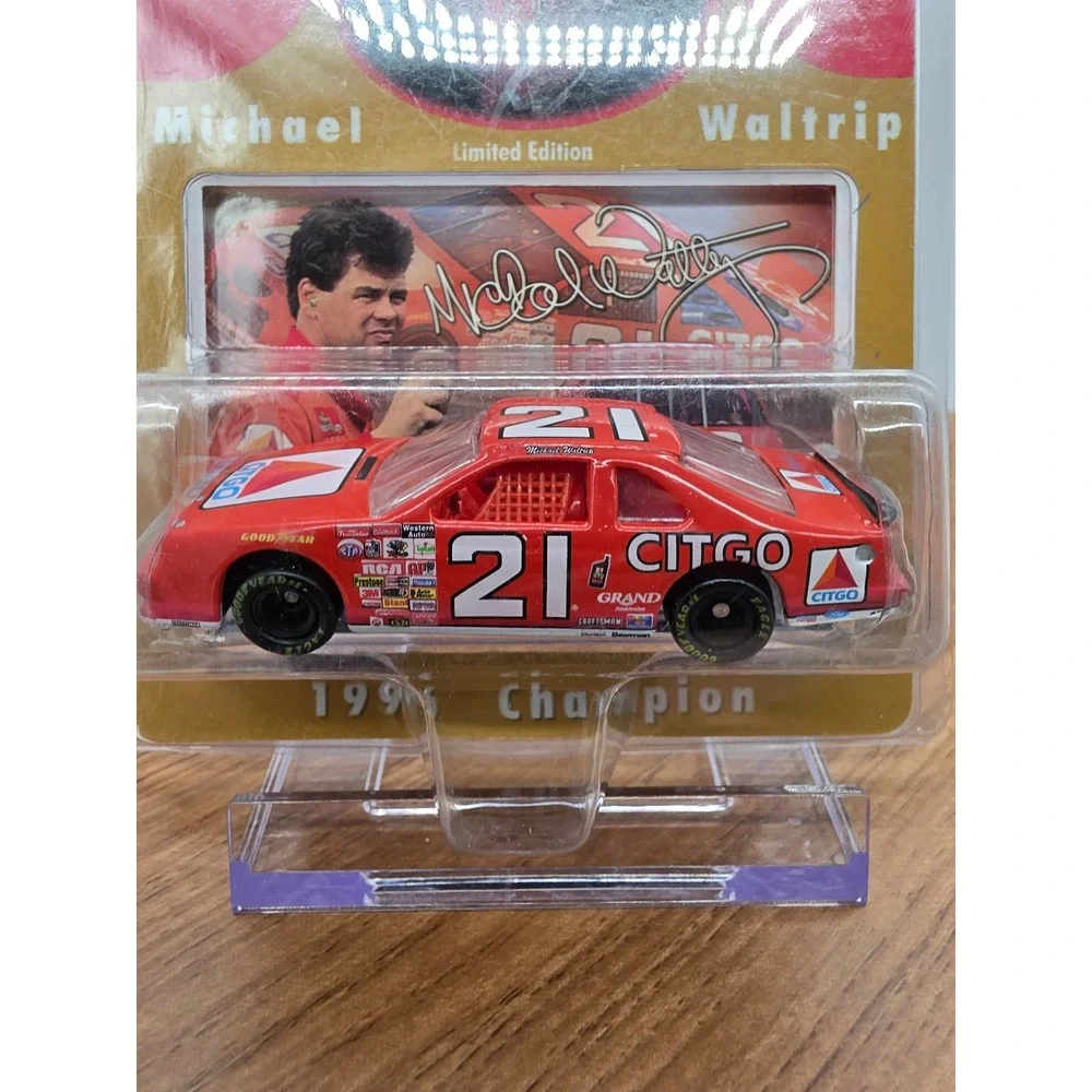 Michael Waltrip 21 Citgo Ford Thunderbird The Winston Select 1:64 Diecast Car